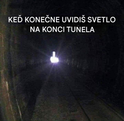 Stále to mohol byť aj naproti idúci vlak